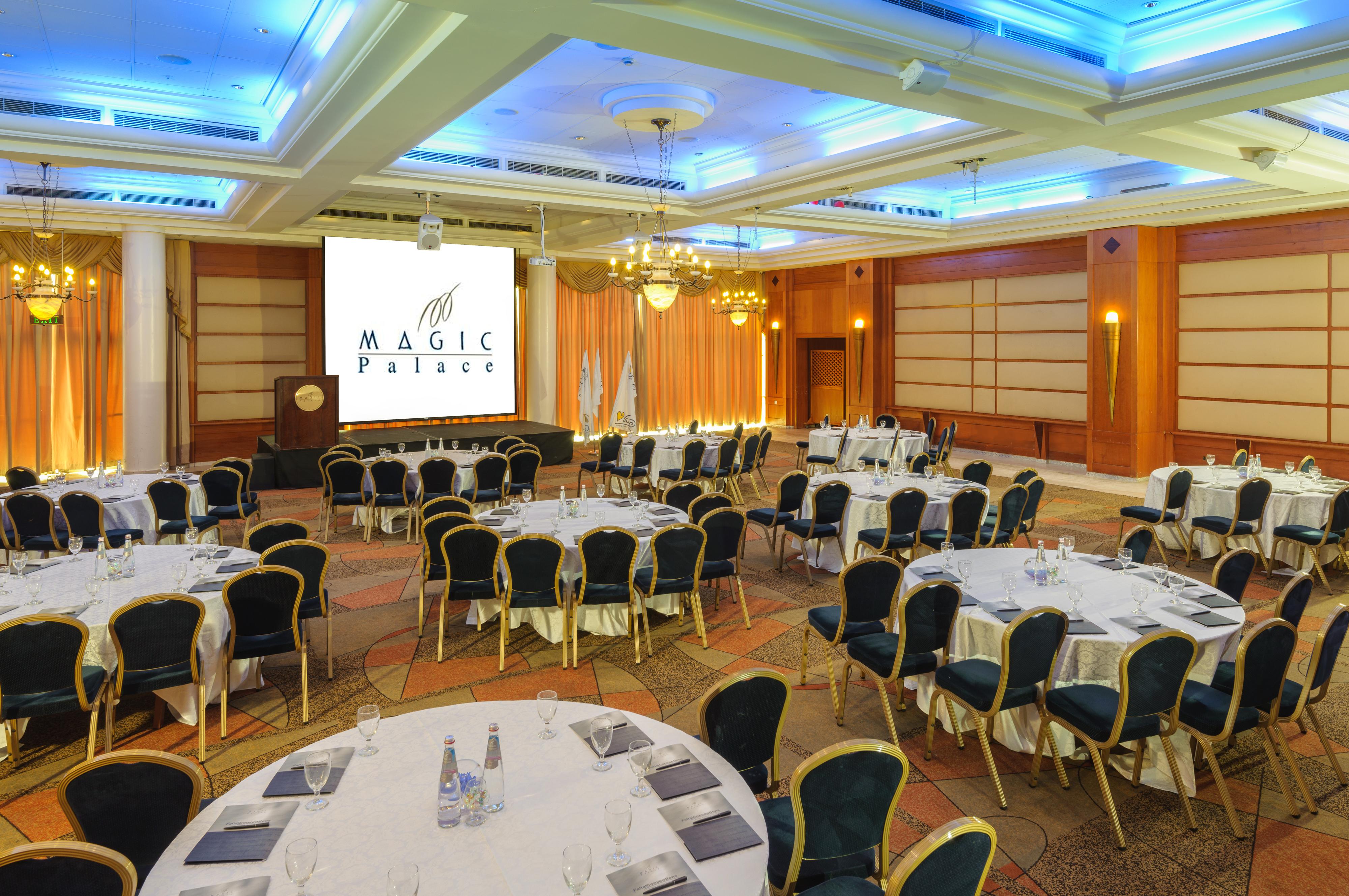 U Magic Palace Эйлат Экстерьер фото The Magic Palace
