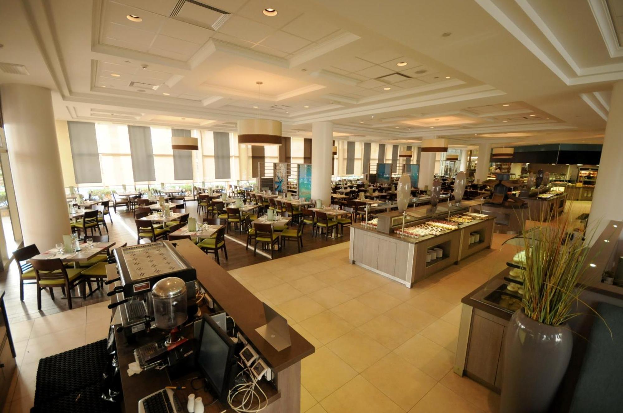 U Magic Palace Эйлат Экстерьер фото The restaurant at the hotel